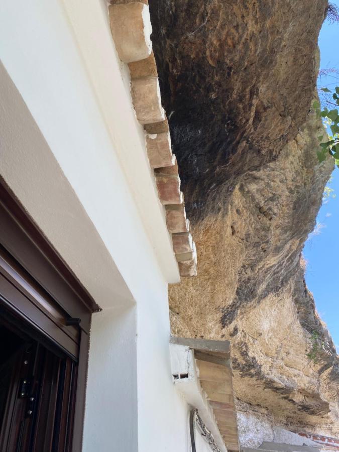 Willa Casa Cueva Un Rincon En La Roca Setenil De Las Bodegas Zewnętrze zdjęcie