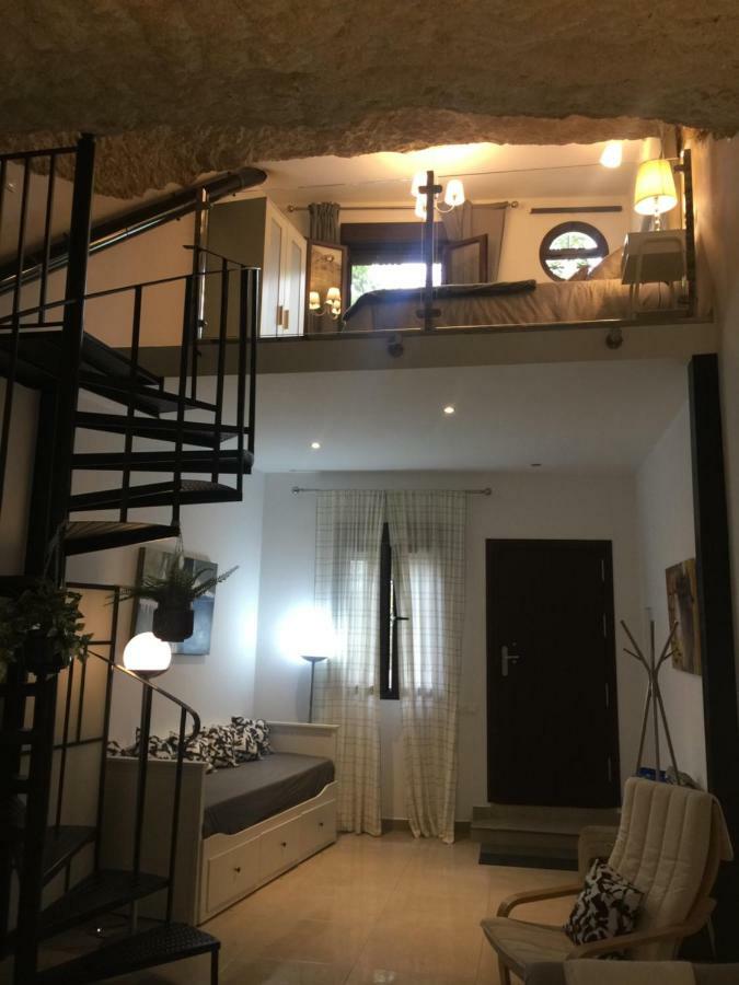 Willa Casa Cueva Un Rincon En La Roca Setenil De Las Bodegas Zewnętrze zdjęcie