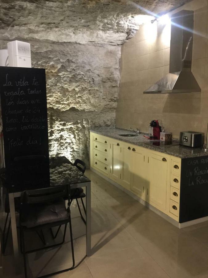 Willa Casa Cueva Un Rincon En La Roca Setenil De Las Bodegas Zewnętrze zdjęcie